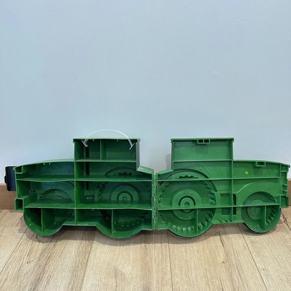 John Deere Toy Tractor Shaped‎ Storage Carrying Case For Farm Vehicles ERTL